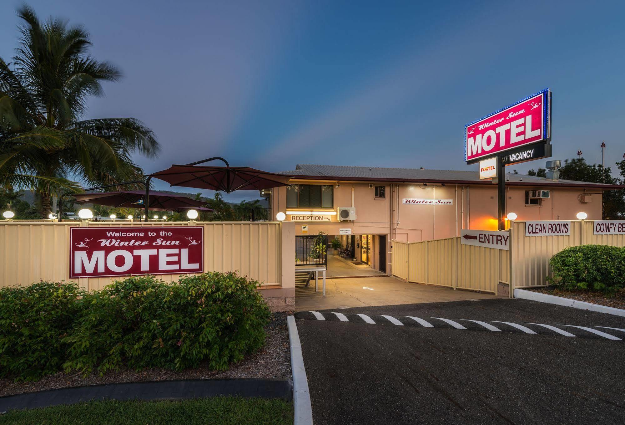 Winter Sun Motel Rockhampton Exteriér fotografie